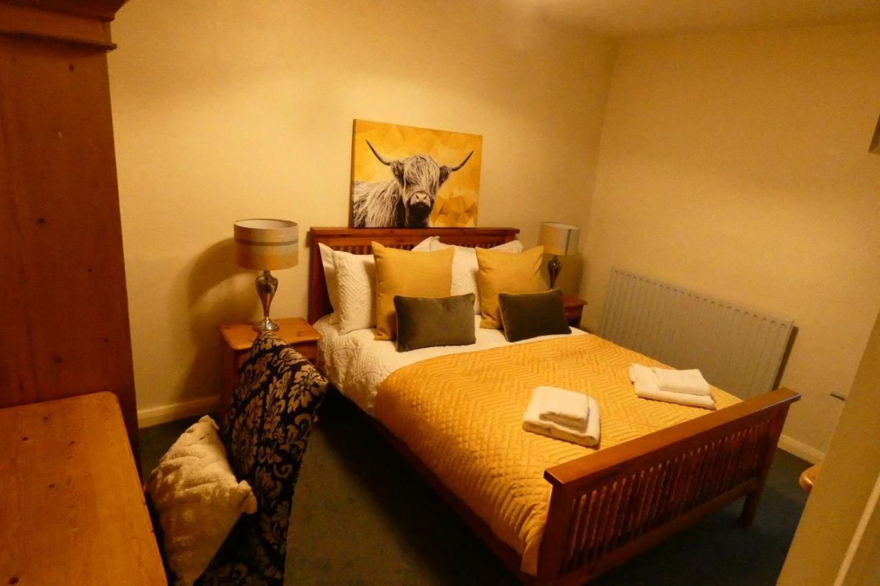 Redfearn Cottage Apperley Bridge Екстериор снимка