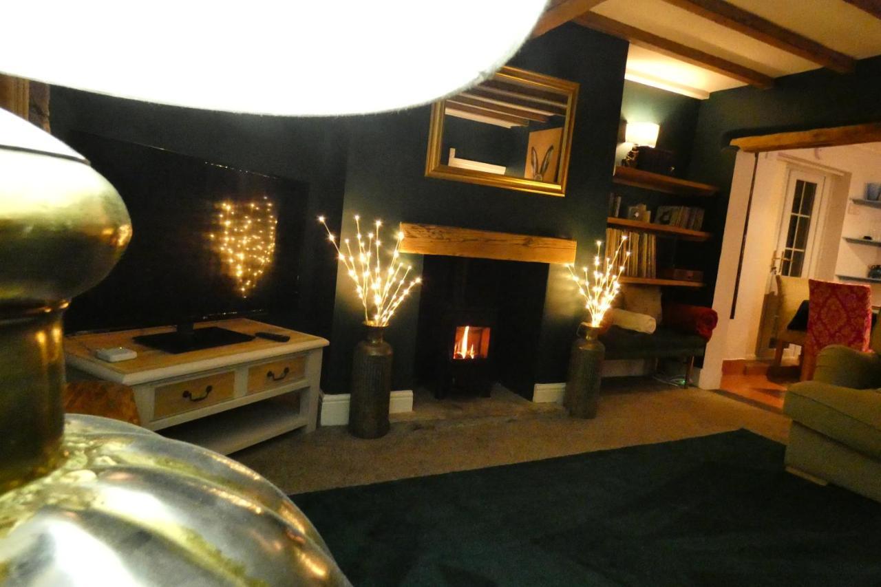 Redfearn Cottage Apperley Bridge Екстериор снимка