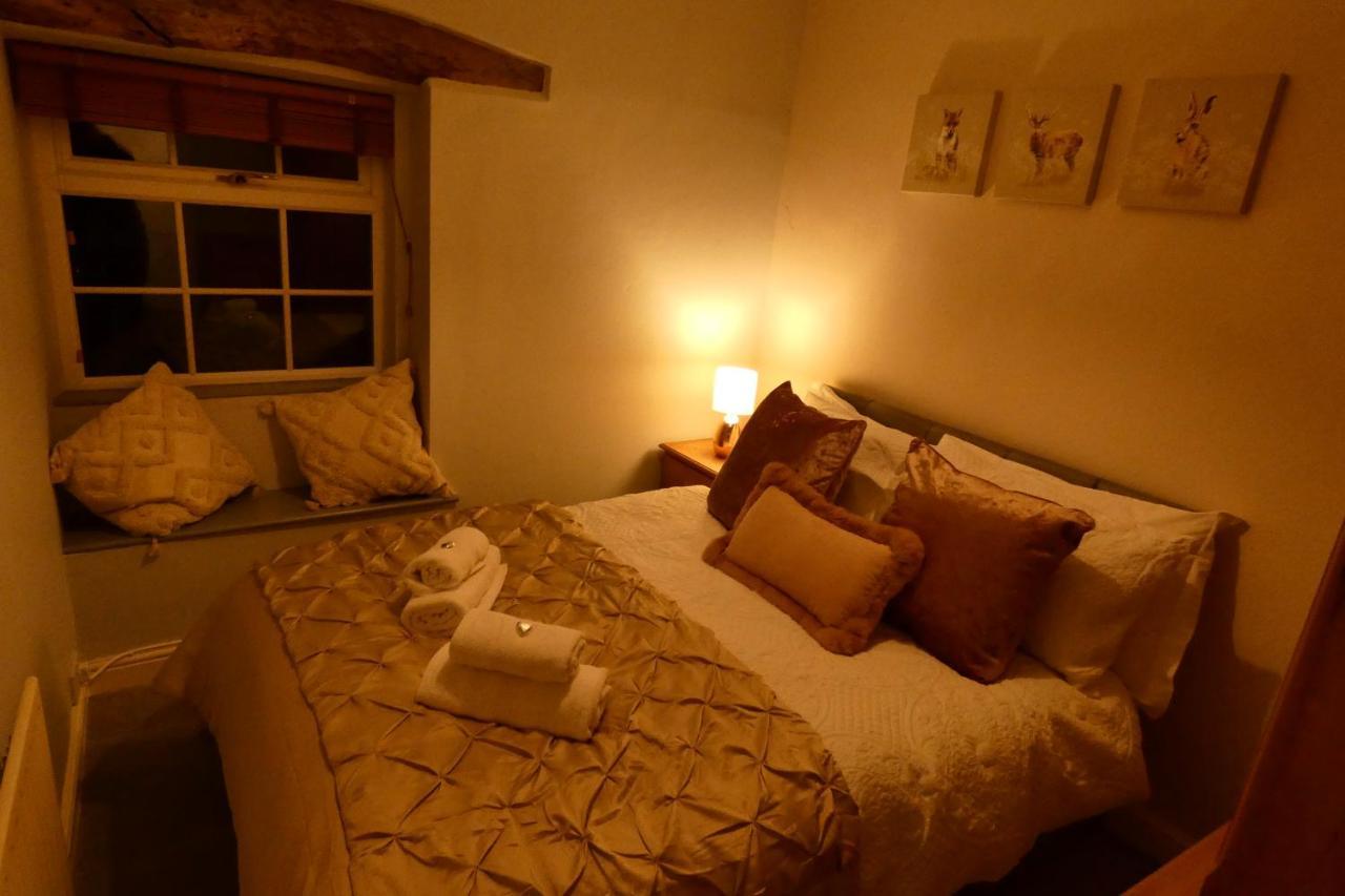 Redfearn Cottage Apperley Bridge Екстериор снимка